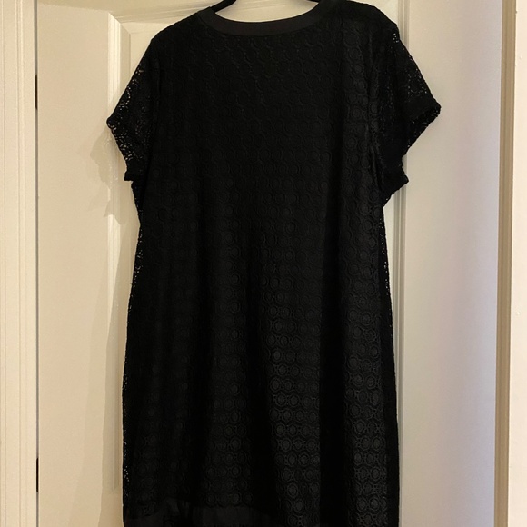 Issac Mizrahi Black Lace-Like Dress Size L - Picture 2 of 6